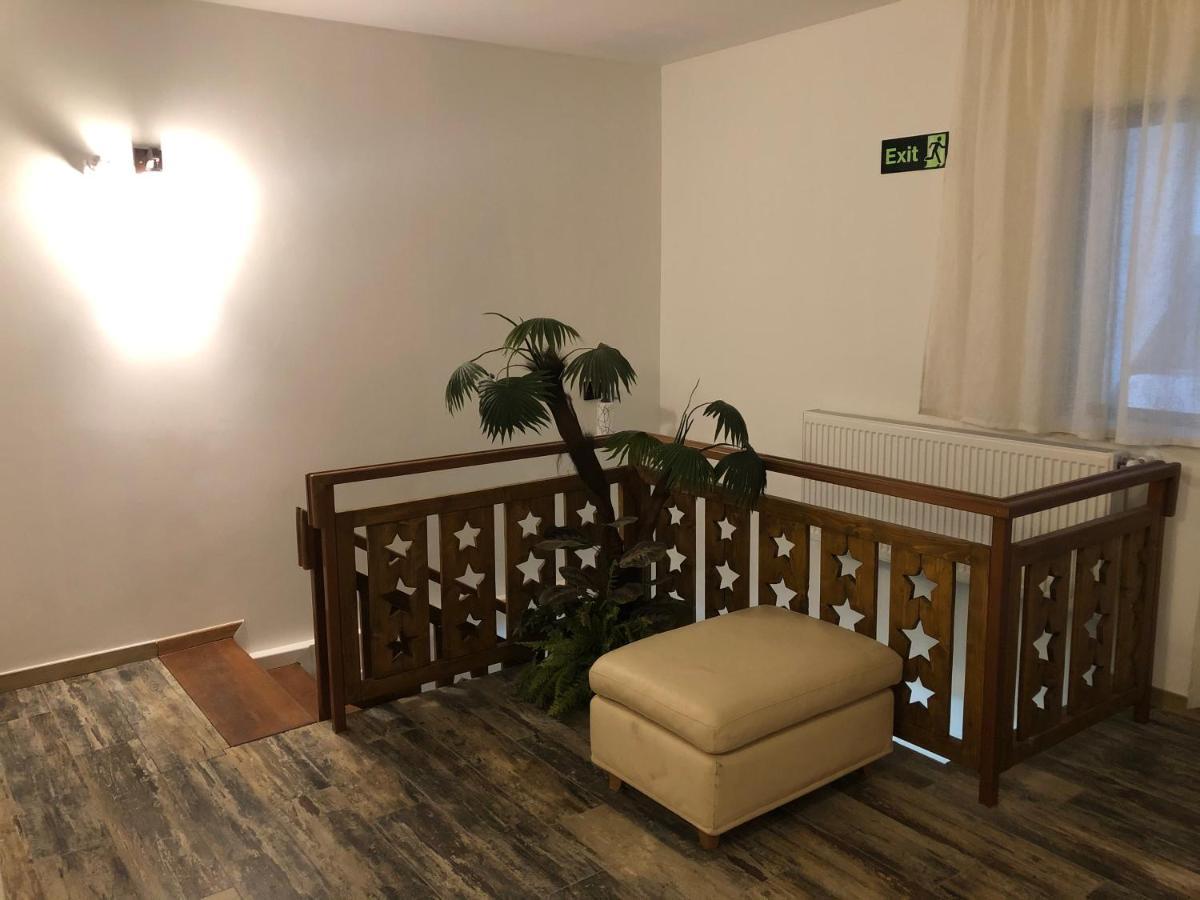 Vila Loft Cube Sinaia Ngoại thất bức ảnh